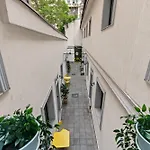 Two Bdr In Old Town * بوخارست