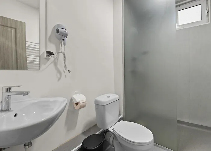 Two Bdr In Old Town *